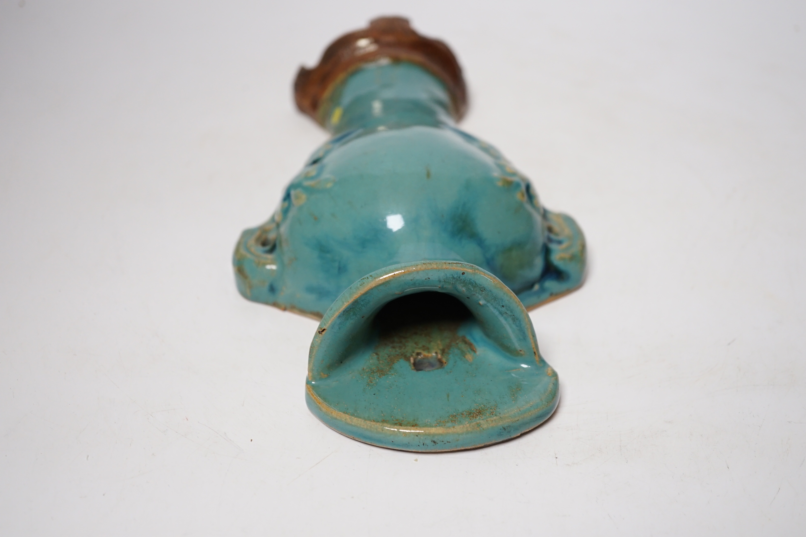 A Chinese Guandong turquoise glazed pottery wall vase, early 20th century, 25cm high